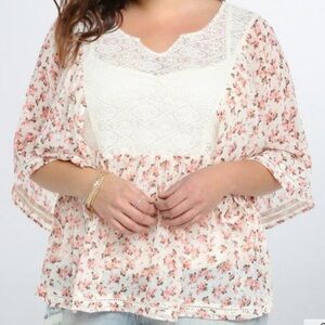 Torrid Chasing Ditsy Floral Lace Inset Chiffon Blouse Pink and White Size Large